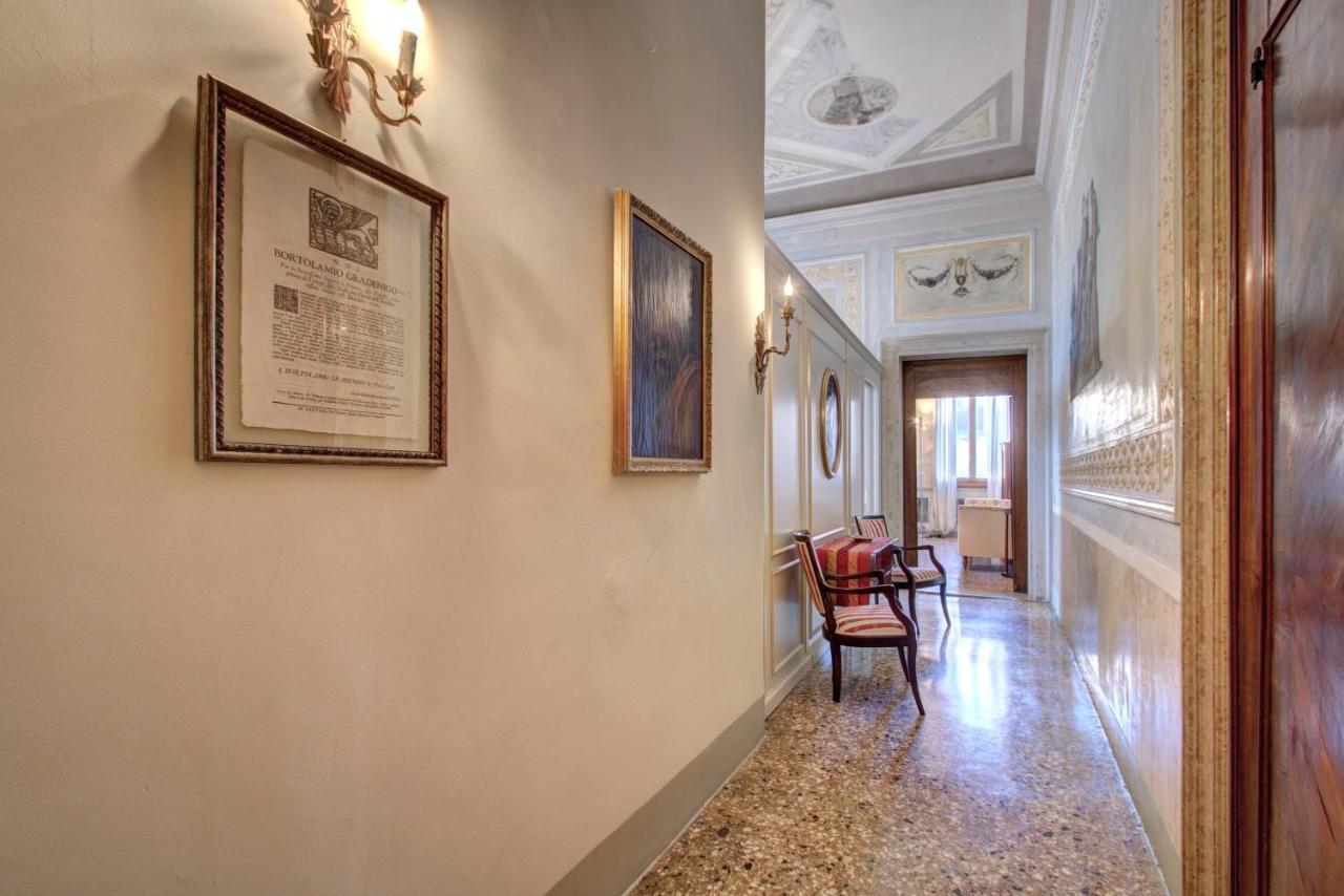 Appartement Doge Spiral Stairs à Venise Extérieur photo